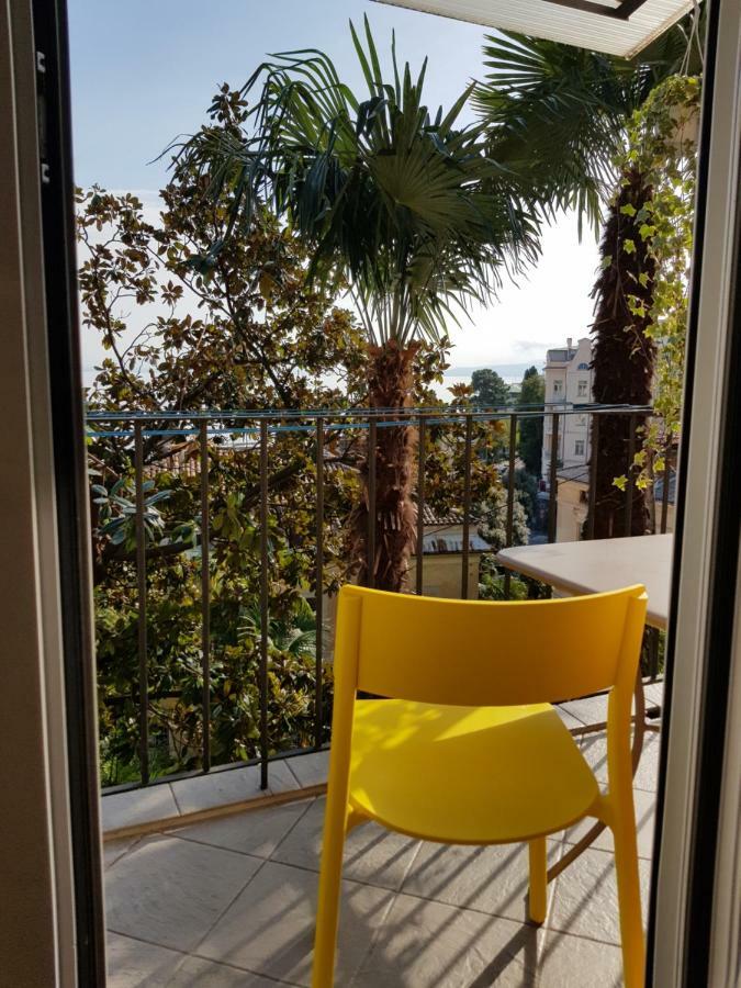 Apartament Sunny 150 M From The Sea Opatija
