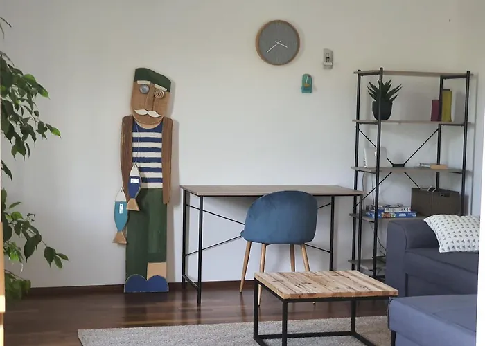 Sunny Apartment 150 M From The Sea